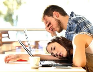 co the met moi ue oai