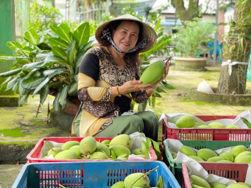 nong dan xuat sac 1659086847372814859707