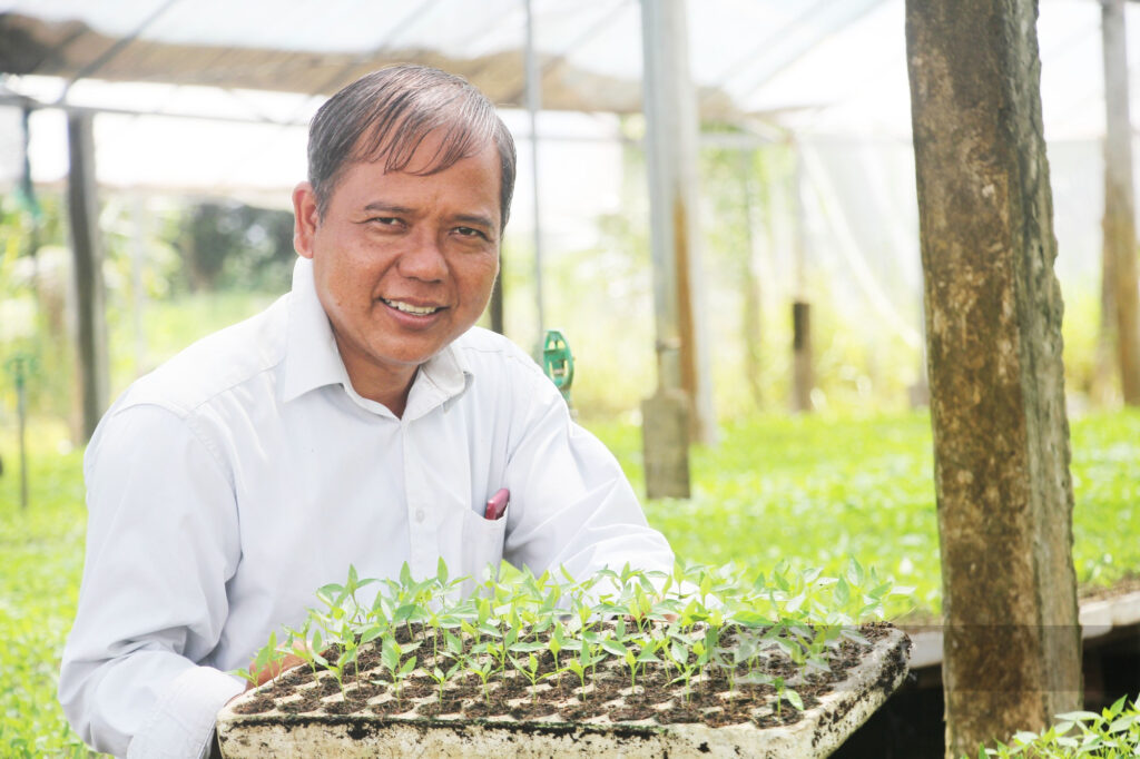 nong dan xuat sac 16611581872281829934800 166115861712549495434