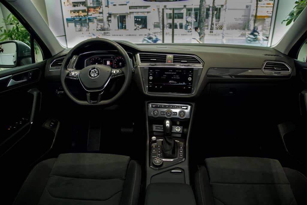 Màn hình, tap lo Tiguan 2022