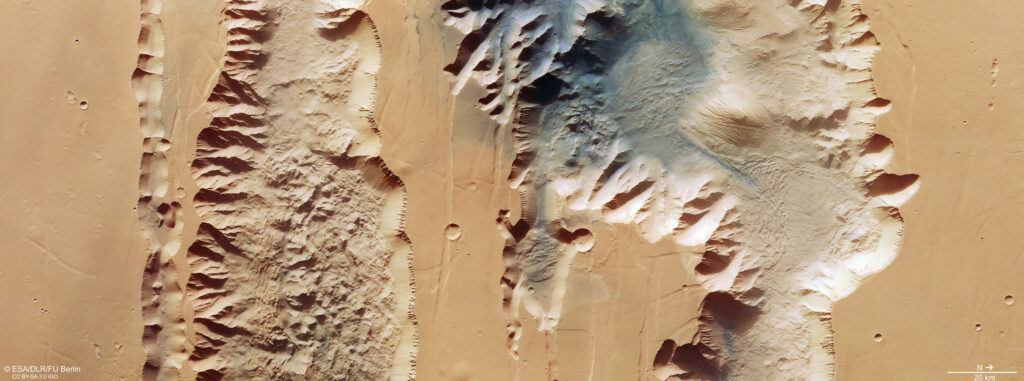 Ius and Tithonium Chasmata on Mars pillars