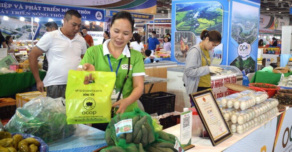 trong khoai khoai bong ruong ngap man dong tui tien yen 4 16833017075291012324827 307 0 1354 2000 crop 1683531254598183983257
