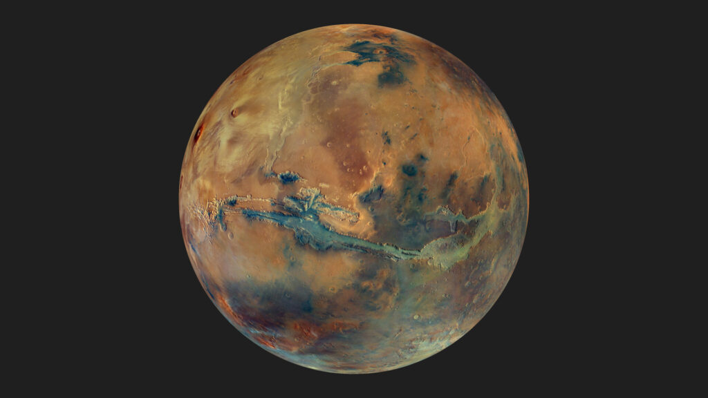Global Mars in colour pillars