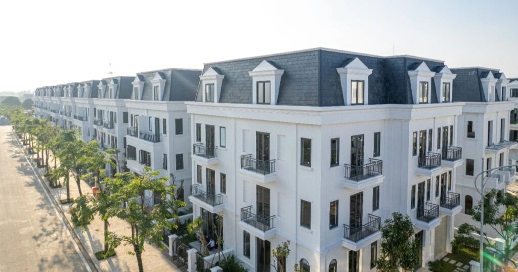 biet thu crop 1702026284160