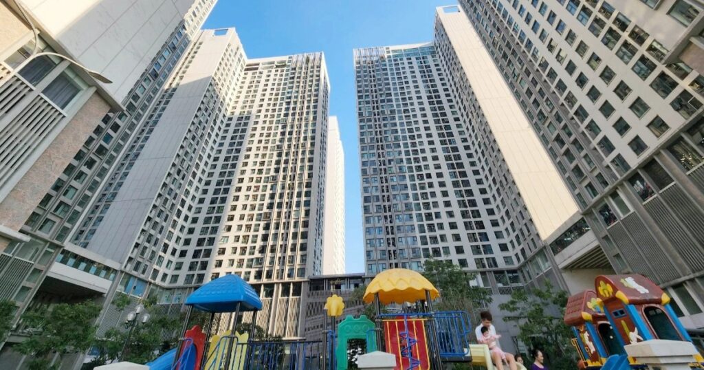 Thu nhập khoảng 30 triệu đồng/tháng thì nên mua nhà bao nhiêu tiền? 1 3432927345438638811519356435260065088467969n crop 1705477238268
