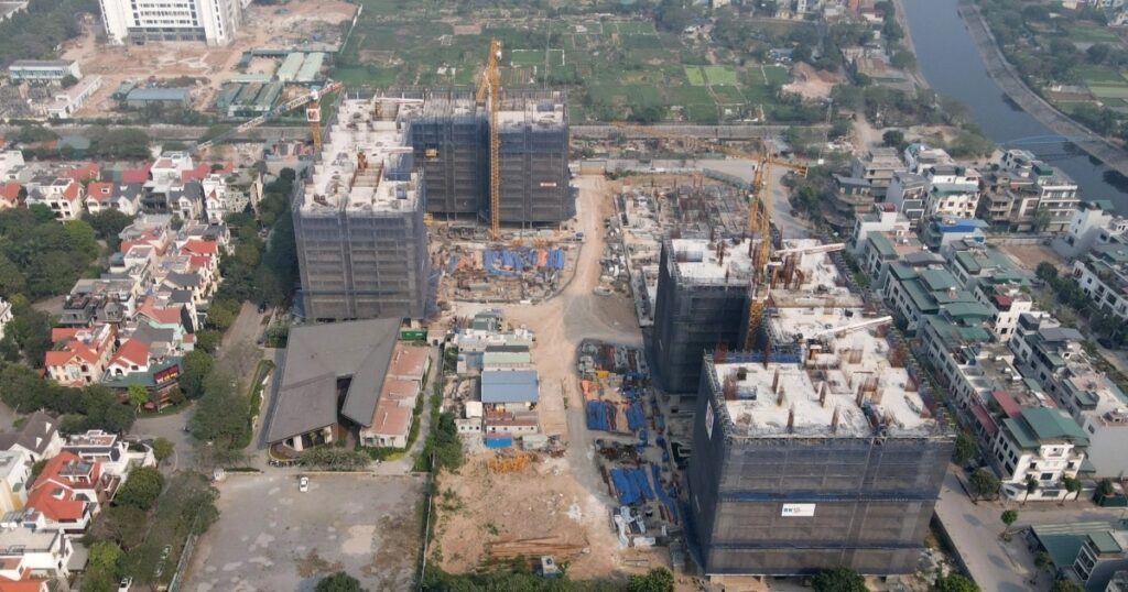 Năm 2023, nhiều doanh nghiệp bất động sản lớn cắt giảm cả nghìn nhân sự 1 chung cu linhdam 20 crop crop 1705244630695