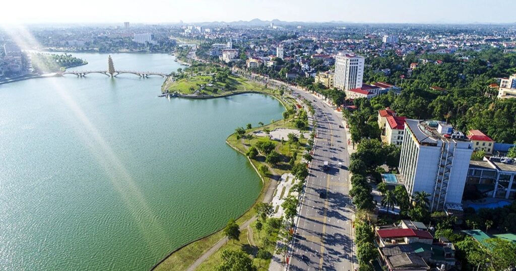 anh 1 crop 1714107483451