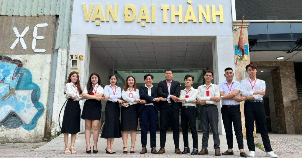Cơ hội đầu tư bất động sản ở xứ ngàn hoa 1 van dai thanh dang la mot trong nhung cong ty duoc long khach hang khi tim kiem co hoi dau tu o lam dong crop 1712133242405
