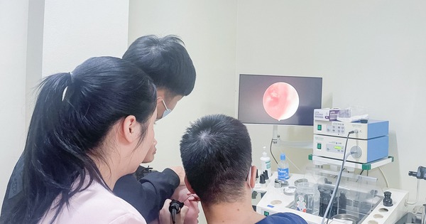 Ngoáy tai cho con tại nhà, bé 2 tuổi ở Phú Thọ phải nhập viện cấp cứu 1 ngoay tai 17226658697022135503360 256 0 1536 2048 crop 17226659601841038782538