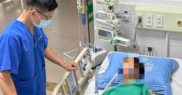 Người đàn ông ở Bắc Giang nguy kịch sau khi uống 10 lít nước kiềm pha muối mỗi ngày 1 4614139705470907646434923747848727253795362n 17274278893161134338761 0 0 1280 2048 crop 17274280212231116102057