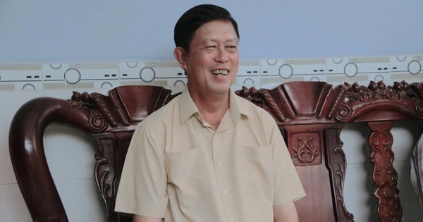Một tỷ phú An Giang có 80ha đất trồng lúa theo kiểu "mặt ruộng không dấu chân" là Nông dân Việt Nam xuất sắc 2024 5 le thanh long 172684334360376875436 71 0 1076 1919 crop 1726844029498792359385
