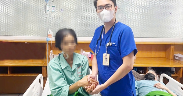 Người phụ nữ đi cấp cứu gấp sau khi ăn thịt lợn cuốn loại lá này 1 edit z613874705157966f8394c2832eb5663c3670bba3b2e8f 1734510944026 17345112310041641560991 0 0 1042 1668 crop 1734511244262598012059