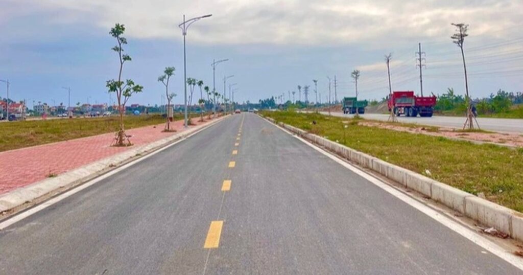 Đấu giá đất ở Hưng Yên: Khách trả nhầm 4,92 tỷ đồng/m2 1 476172151 3905108943076835 5568633517429062129 n 1561 9689 crop 1739990978568