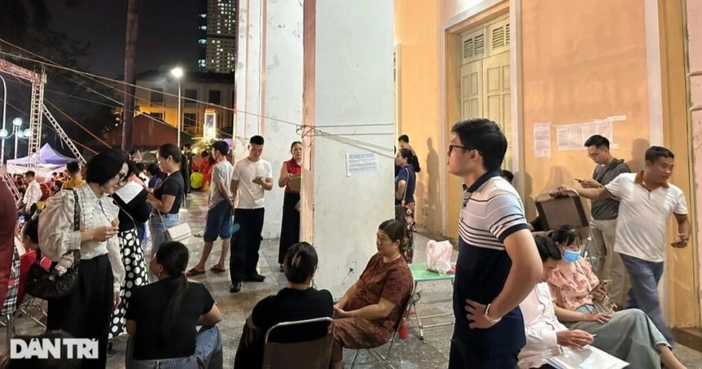 Đấu giá đất quận Hà Đông: 22 lô đất bị bỏ cọc 1 z5947675485887cbd42e3a1c7daa87c7be5e1f707b5b30 crop edited 1729356119591 1734066595356 crop 1741766625555