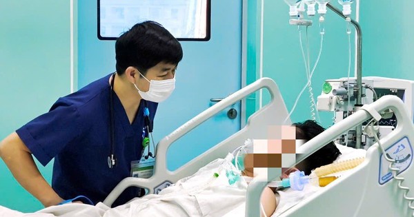 Đau đầu, sốt không đỡ, nam thanh niên 22 tuổi rơi vào hôn mê 1 4885965926835326643326345066604625424424977n 17437502956061657667291 0 0 680 1088 crop 17437503714431031371316