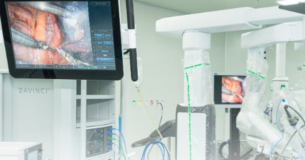 thuat bang robot cho benh nhan ung thu phoi 1747881961407 1747881962245179966013 39 13 443 660 crop 17478837431071215285178 0 41 309 535 crop 17478837740811529662294