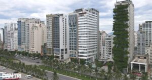 mot phan khuc bat dong san van dang giam gia khach mua than trong edited cropped 1752696930484