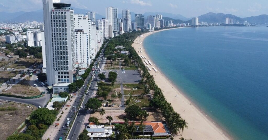 du an chan bien nha trangtrung thi 3 cropped 1758857312400