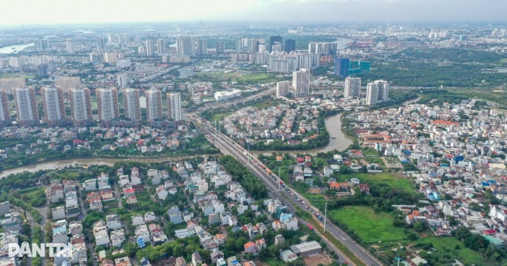 trungtamhanhchinhtrinhgnuyen27 2 cropped 1760675230234