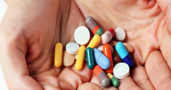 Kháng kháng sinh: 2 sai lầm 'chết người' về việc tự ý dùng thuốc và ca bệnh phải thở máy 1 khang khang sinh 5 1762404114404415564097 105 0 419 599 crop 1762434334808118417478