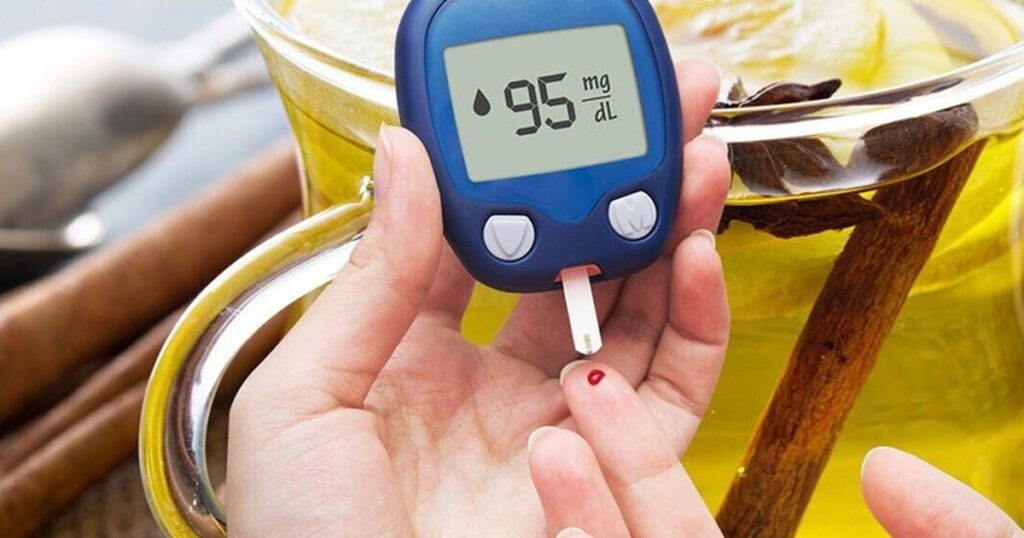 Uống trà khi bị tiểu đường: 4 lợi ích vàng và những sai lầm 'chết người' cần tránh 1 chisoduonghuyetcuanguoibinhthuong24b534a7b5d 1769685421229 17696854215201470164281 0 79 446 793 crop 17696854612712084793850