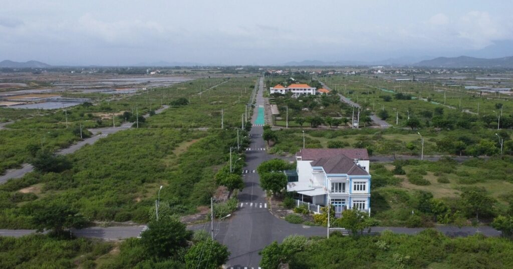 Quy định mới của Khánh Hòa về xây dựng nhà riêng lẻ 1 nha o rieng letrung thi 1 cropped 1769067182680