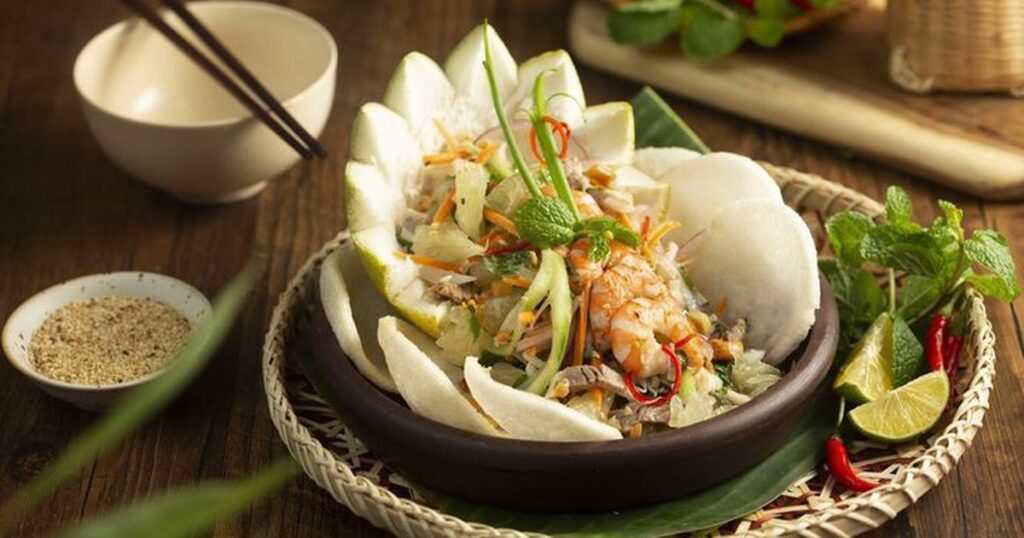 Chuyên gia nhắc nhở thực phẩm 'quen mặt' ngày Tết: Bày ra là vơi nhanh nhất bàn tiệc nhưng phải coi chừng 1 98 1770201893821157305643 0 0 460 736 crop 177020208324866091571