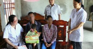 huong dan cham soc nguoi nhiem hiv tai cong dong1 1 1763462185014723275686 81 0 1681 2560 crop 17724663782001722342055