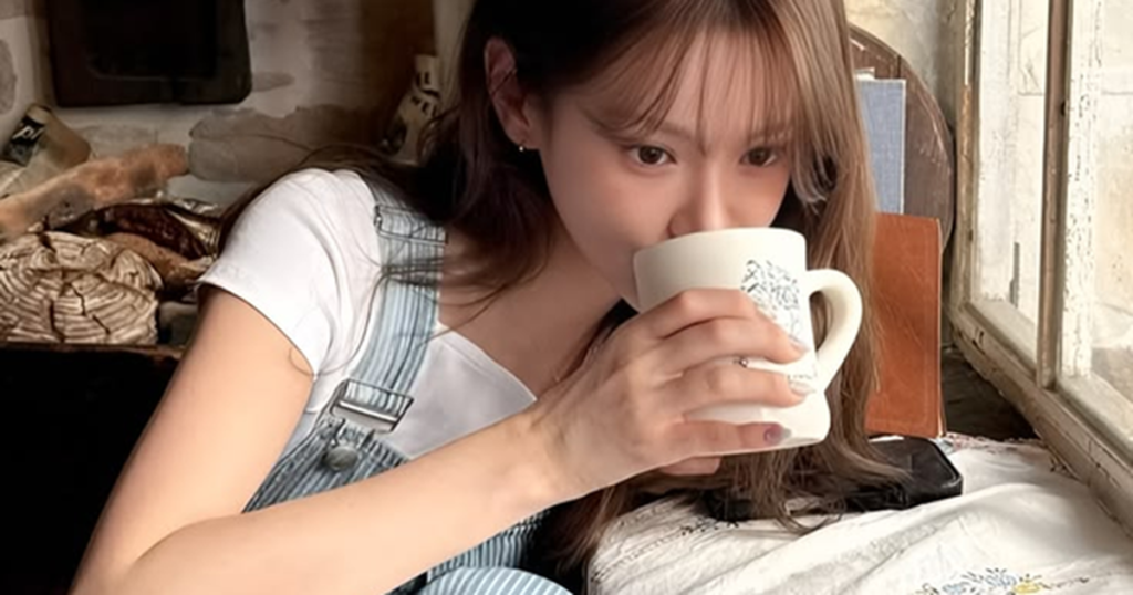 Dừng ngay loại nước nhiều người mê lại âm thầm hại gan, gây suy thận, kích thích tế bào ung thư phát triển 1 khong co tieu de 17722534968221644967608 1772264059905 17722640603831566670224 1772326935419 17723269356051330051499 62 0 430 588 crop 17723269490011986931215