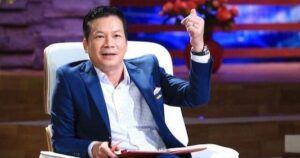 shark hung bat ngo nop don tu chuc o cenland cropped 1777469627767