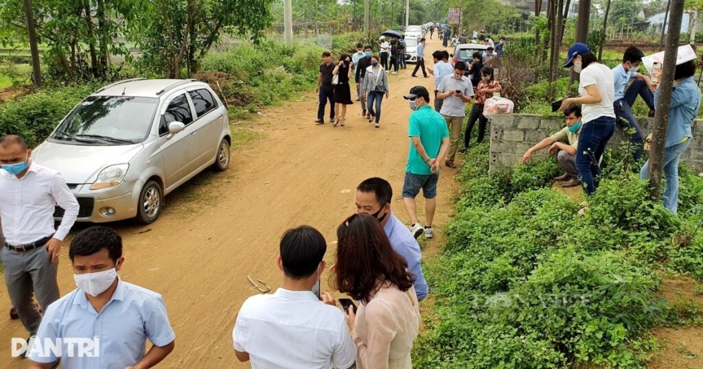 ha noi ra toi hau thu cho cac san giao dich bat dong san cropped 1779334792248
