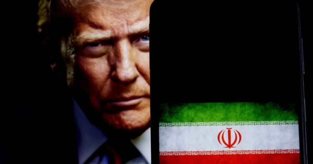 Giá dầu giảm sau khi ông Trump nói thỏa thuận với Iran sắp được công bố 1 shutterstock2640238061 scaled cropped 1779663721771