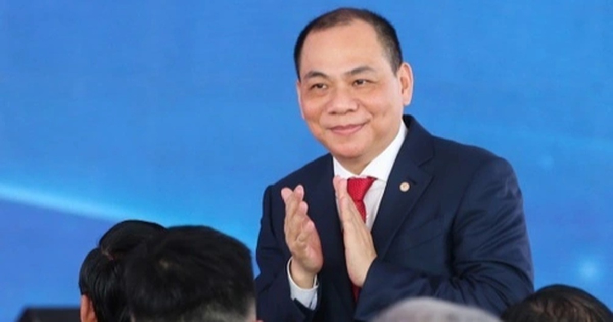 ty phu pham nhat vuong don tin vui tai sieu du an ty usd cropped 1771643232894