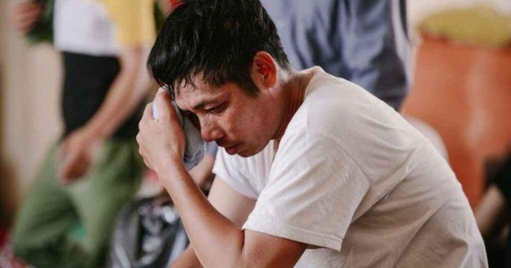 Làm việc dưới nắng nóng, người đàn ông 33 tuổi bất ngờ yếu liệt tứ chi do hạ kali máu 5 say nang 1784536311623940080160 0 77 450 797 crop 17845363482761090400145