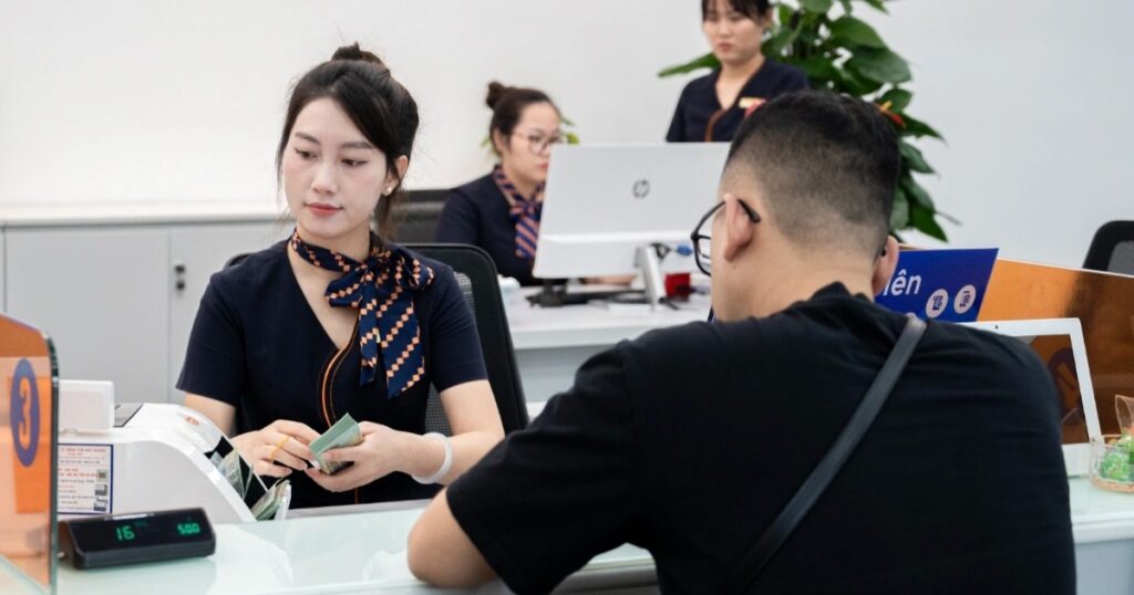 8 ngân hàng Việt được FTSE "chọn mặt gửi 800 triệu USD vốn" đang ra sao? 1 bank cropped 1788167488793