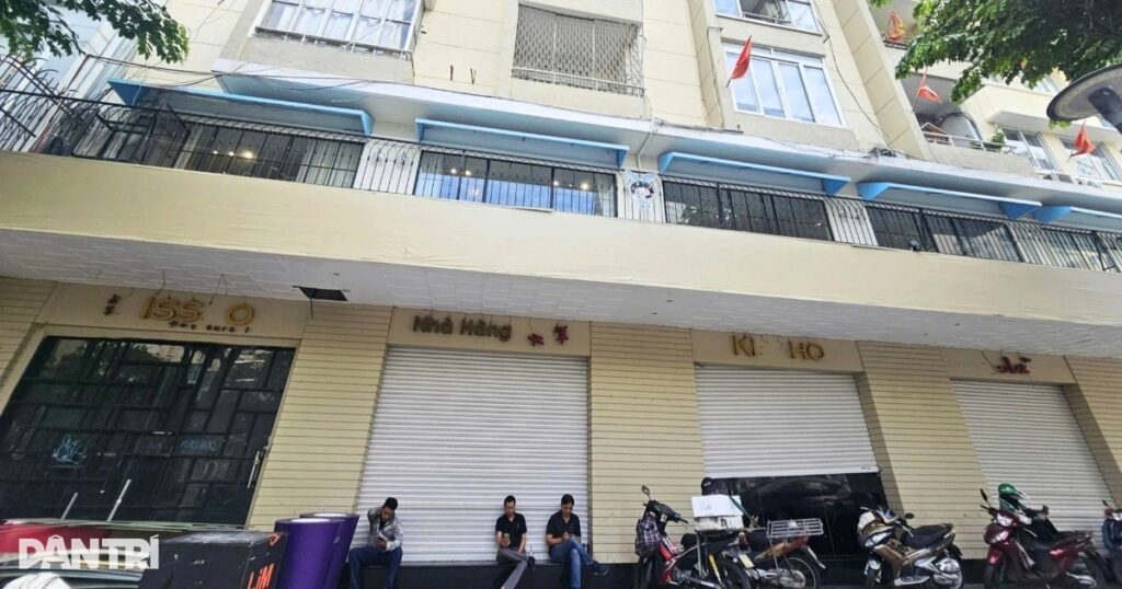 Đánh thuế đất bỏ hoang: Cần tiêu chí để ngăn đầu cơ, bảo vệ người ở thực? 1 mat bang tphcm bo trong thoi gian dai cropped cropped 1785724075118