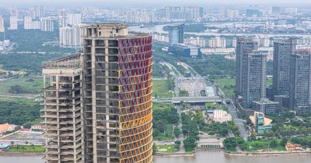 Giao đất 50 năm, chờ thủ tục 10 năm: Đề xuất bù thời gian cho chủ đầu tư 1 screenshot 2026 08 20 102132 cropped cropped 1787196228251