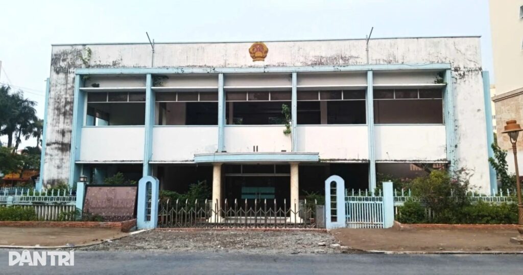 Nhiều trụ sở cũ, đất dôi dư ở Cà Mau đồng loạt tìm chủ thuê 1 tru so doi du ca mauhuynh hai cropped 1789375244767