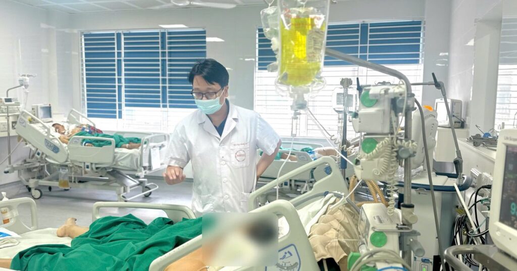 Người phụ nữ 51 tuổi nguy kịch sau khi tự truyền dịch 'thải độc gan' tại nhà 2 179317310252777019925102483880547701992510248388054h scaled 1793178498241 1793178501852663833000 0 80 1125 1880 crop 1793178896372370328130