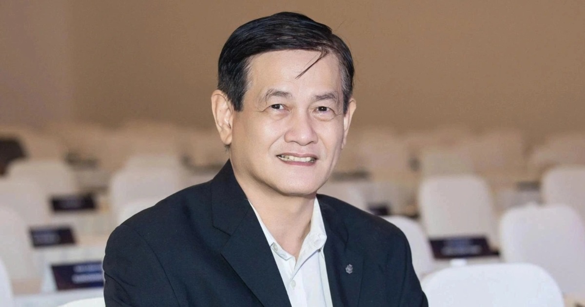ong ngo viet nam son edited cropped cropped 1793369504567
